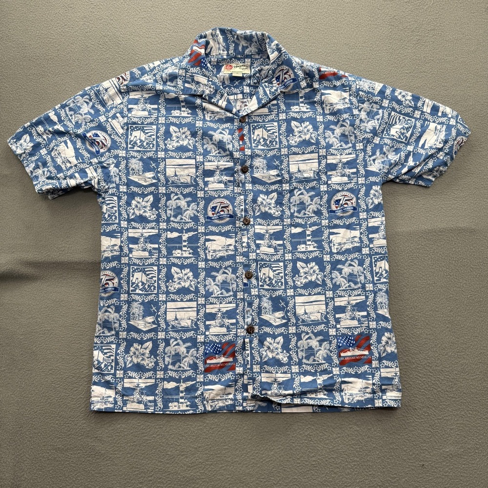 Hilo Hattie Shirt Mens Medium Blue Pearl Harbor Hawaiian Short Sleeve Button Up